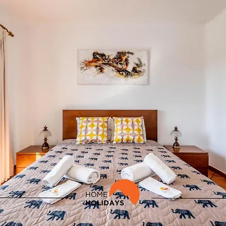 #168 Fully Equiped, Ac, Pool And Mini Golf Apartment