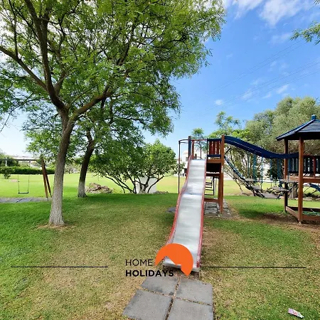 #168 Fully Equiped, Ac, Pool And Mini Golf