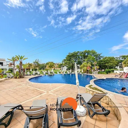 #168 Fully Equiped, Ac, Pool And Mini Golf * Albufeira